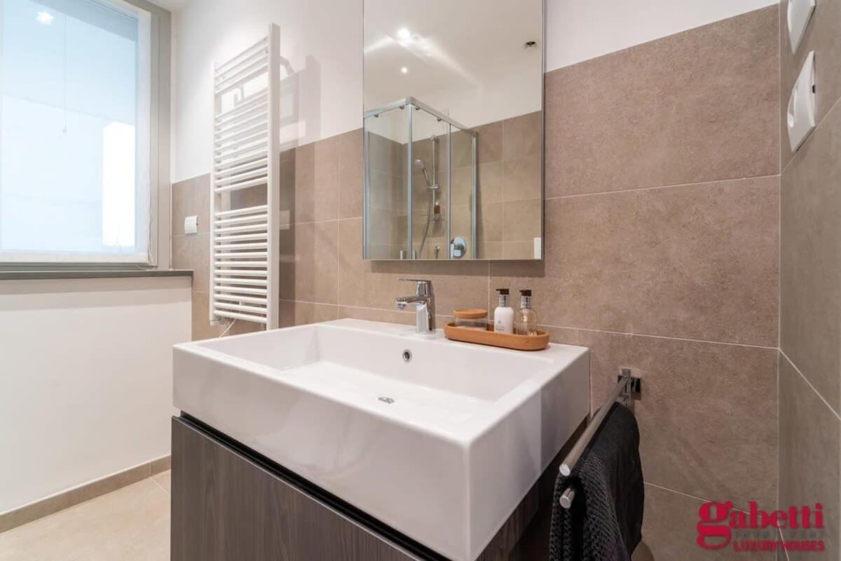 Stilicone 15 - Luxury Apt 3D Apartment Milan Luaran gambar